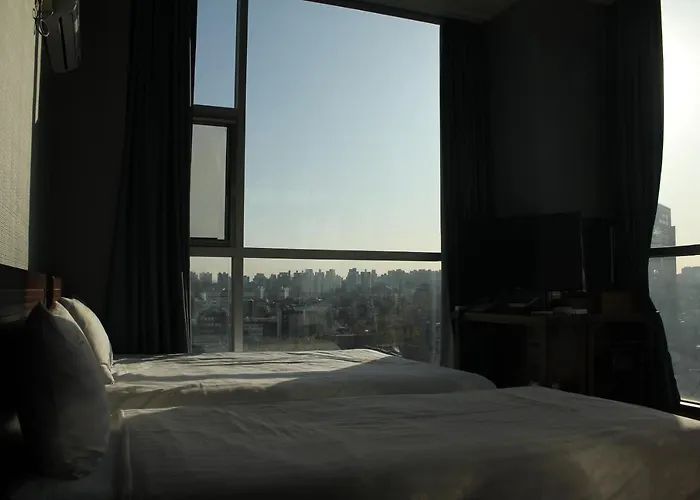 Hotel Myeongdong Merlin 3*