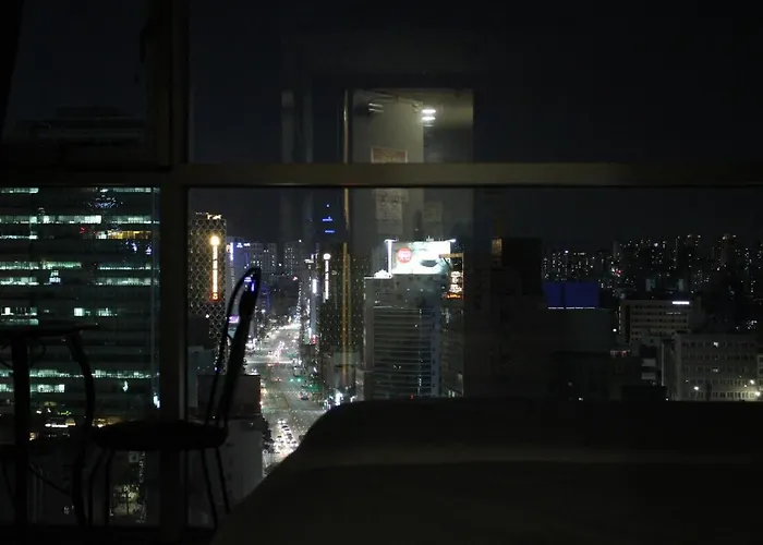 Hotel Myeongdong Merlin