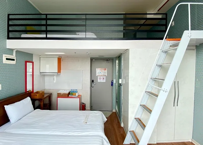 Myeongdong Merlin Hotel 3*