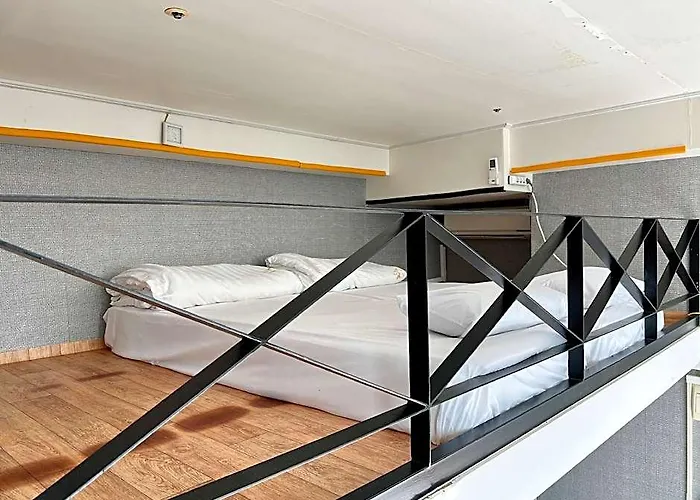 Hotel Myeongdong Merlin 3*