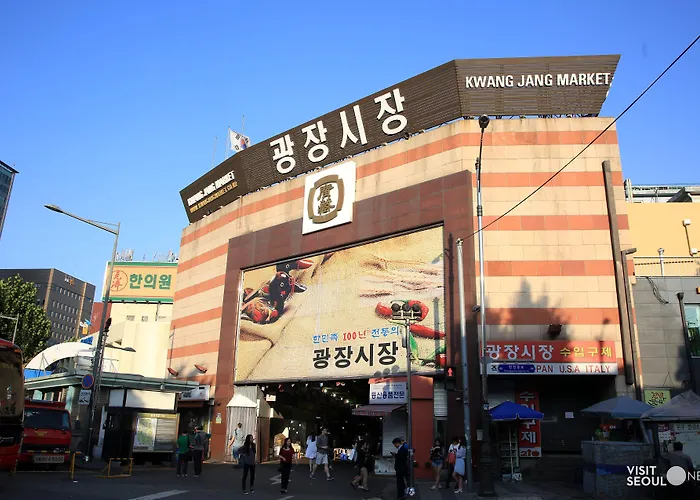 Myeongdong Merlin 3*